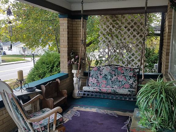 3rd image of 505 Camden Ave