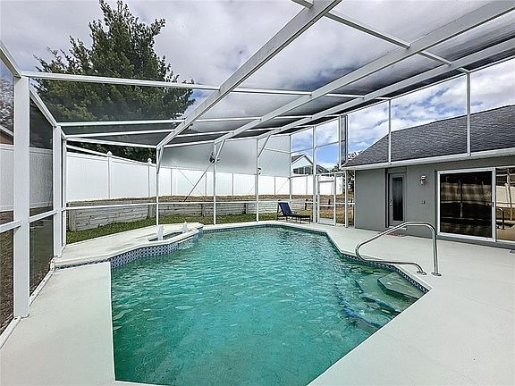 2nd image of 1932 Southern Dunes Blvd