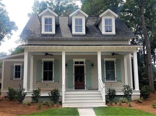 10 Sweet Olive Dr, Beaufort, SC 29907