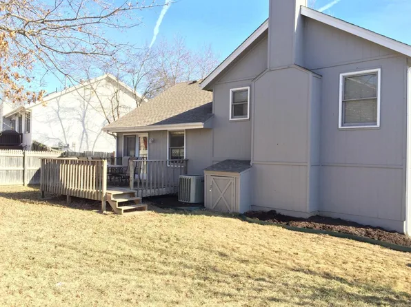 1716 NW 63rd Ct, Kansas City, MO 64118