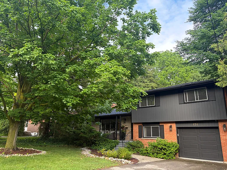 131 Renaud Dr — Photo 2