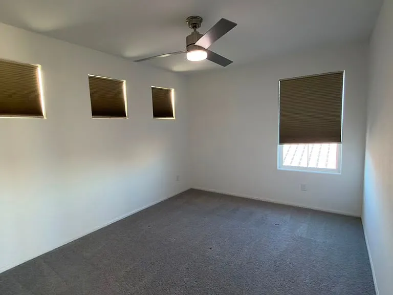 10610 Sariah Skye Ave — Photo 14