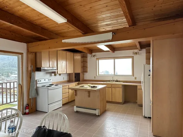 204 1st Ave, Wrangell, AK 99929