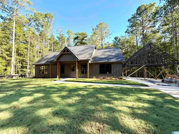 663 County Road 100, Lineville, AL 36266