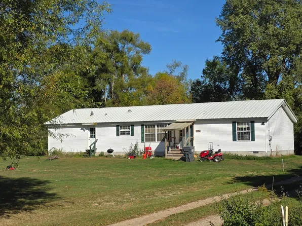 531 71st St, South Haven, MI 49090