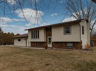 60328 210th Ave, Dodge Center, MN 55927