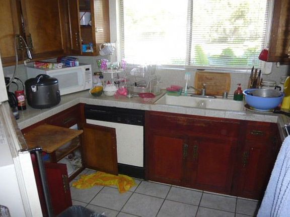 2nd image of 4864 E Cambridge Ave