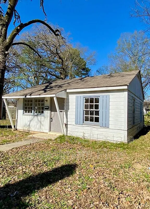 2 bed, 1.0 bath, 612 sqft, $775 — Photo 3