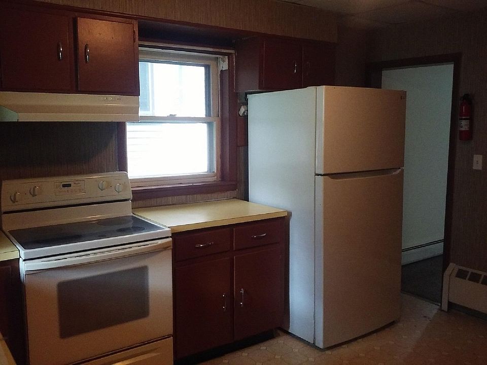 2nd image of 617-619 Prospect Ave