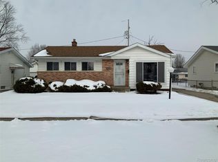 1216 Barbara Dr, Flint, MI 48505