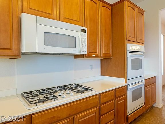 4th image of 2278 Fayetteville Ave