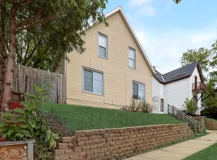 1320 12th St, Racine, WI 53403