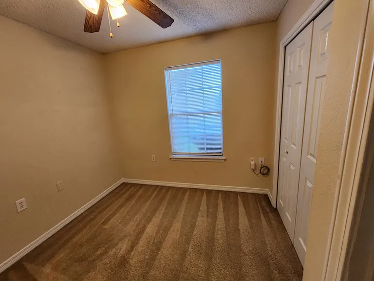 9580 Cobblebrook Dr — Photo 13