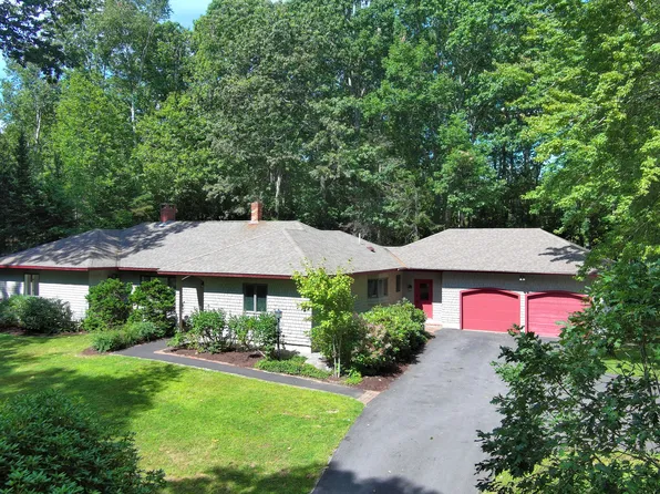 4 Lily Pond Drive, Camden, ME 04843