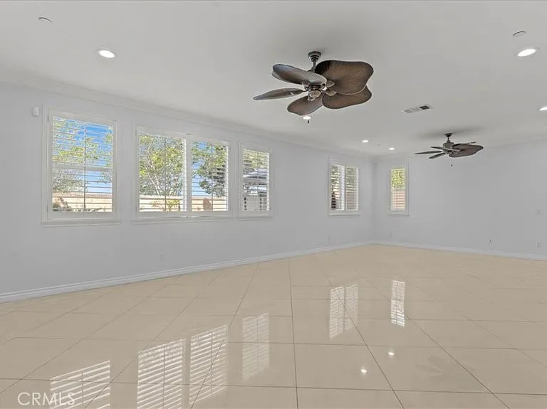 5448 Turin Way — Photo 4