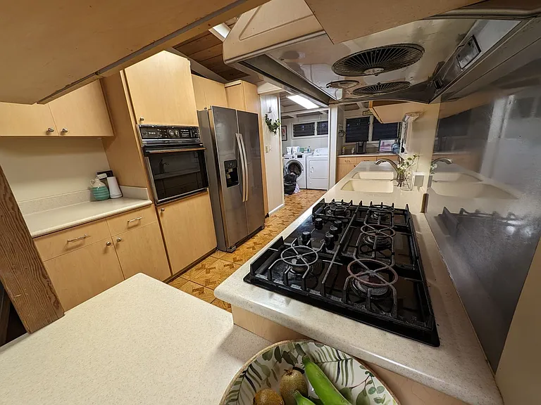 2567 California Ave — Photo 9