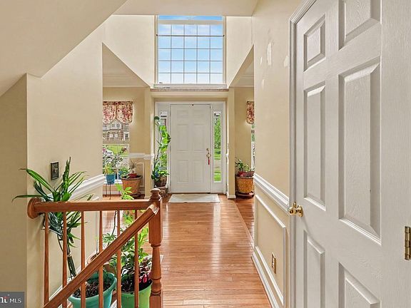 4th image of 1103 Culloden Ct