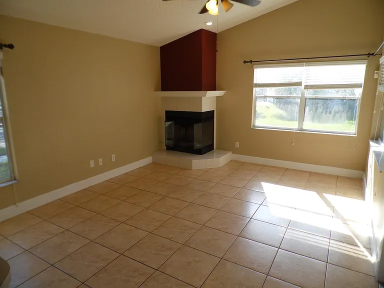 11020 Felton Ct — Photo 7