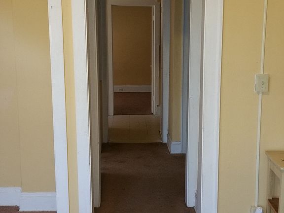 2nd image of 11107-11111 Detroit Ave