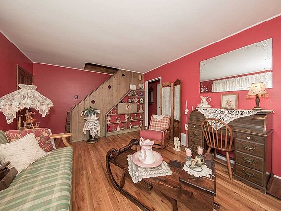 5th image of 23 Adams St