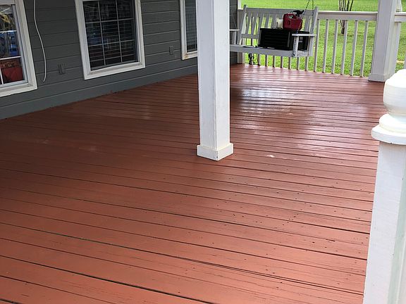 3rd image of 135 Kelsey Ln