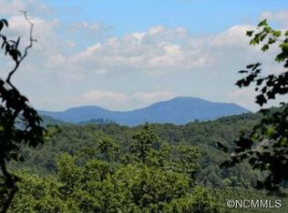 180 Dawn Mist Ct, Hendersonville, NC 28791