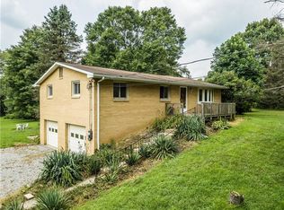 459 Overbrook Rd, Valencia, PA 16059