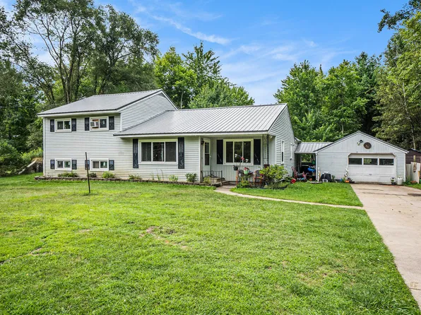 2965 W Giles Rd, Muskegon, MI 49445