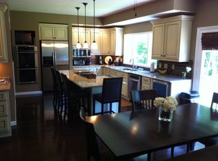 16151 Wilson Manor Dr, Chesterfield, MO