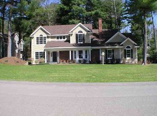 844 Greenthorne Blvd, Guilderland, NY 12084
