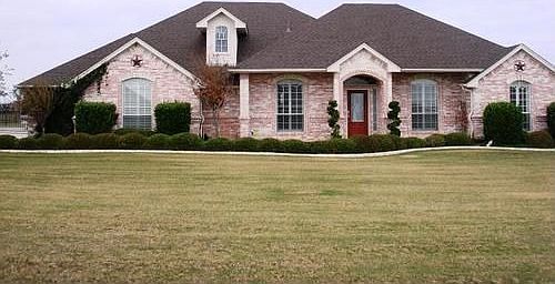 1st image of 900 Chalk Hill Ln