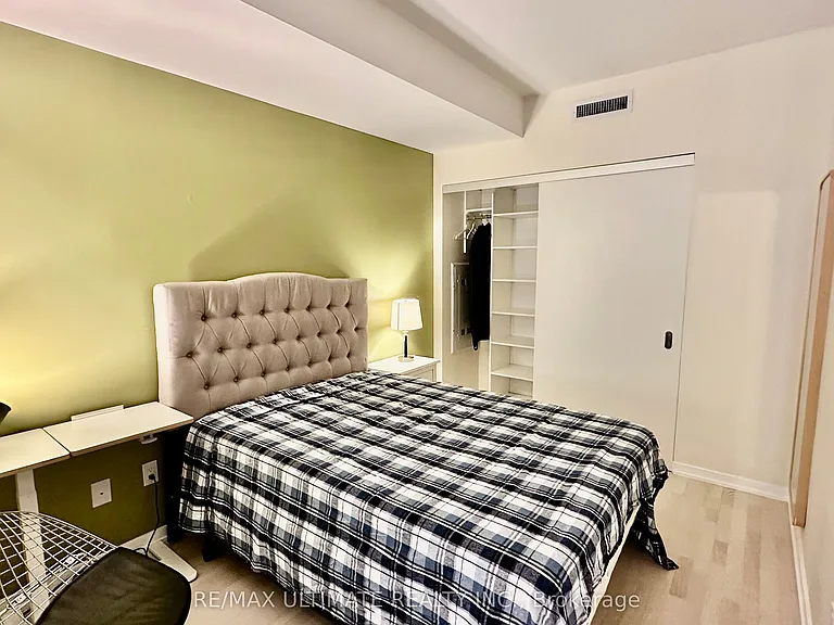 60 Colborne St #217 — Photo 9