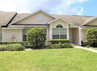 2379 Bentley Dr, Palm Harbor, FL 34684