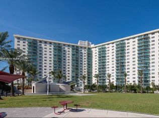 19370 Collins Ave APT 627, Sunny Isles Beach, FL 33160