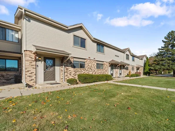 5742 Cambridge CIRCLE #2, Mount Pleasant, WI 53406