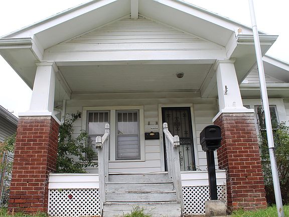 2nd image of 1610 3rd St