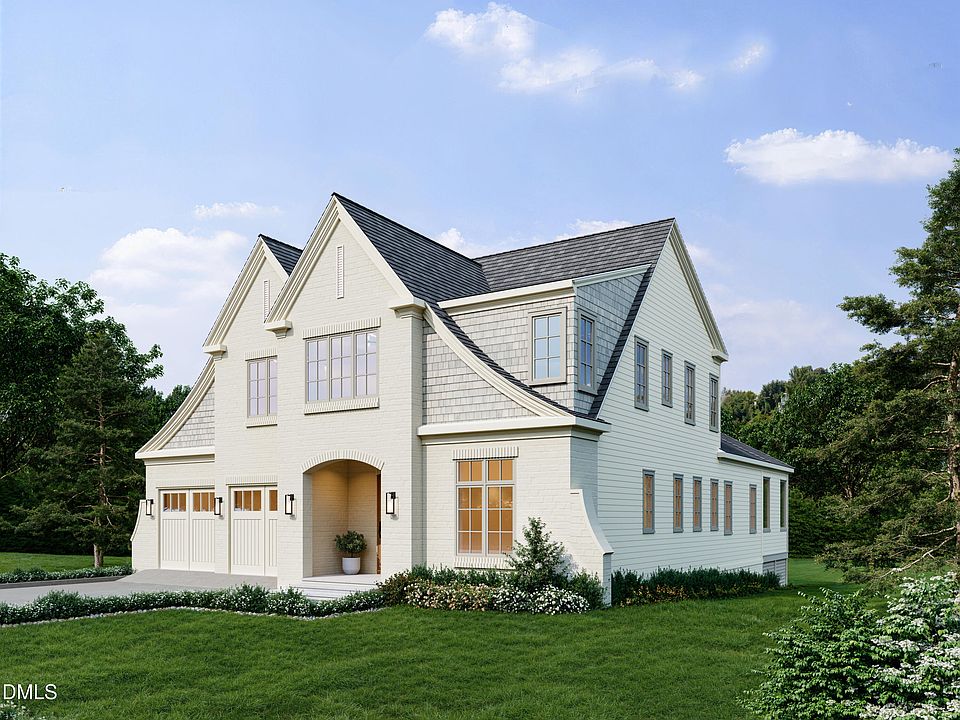 2nd image of 525 Peebles St