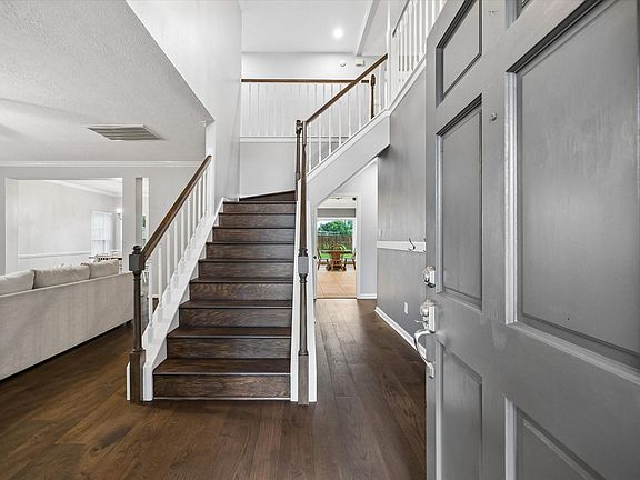 3rd image of 1503 Tilman Dr