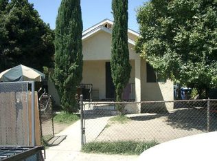 327 McDonald Ave, Wilmington, CA 90744