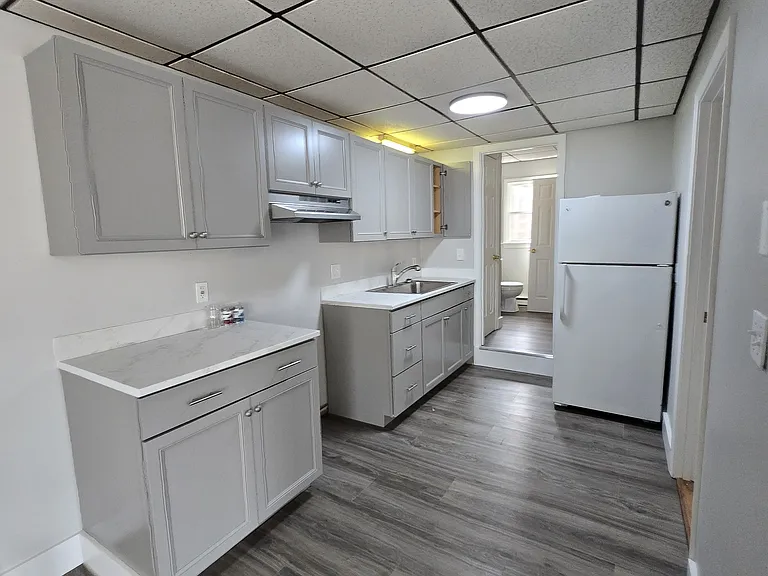 New kitchen with new propane range