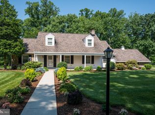 7 Harlech Dr, Wilmington, DE 19807