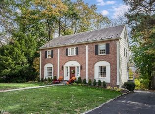 180 Wyoming Ave, Maplewood, NJ 07040