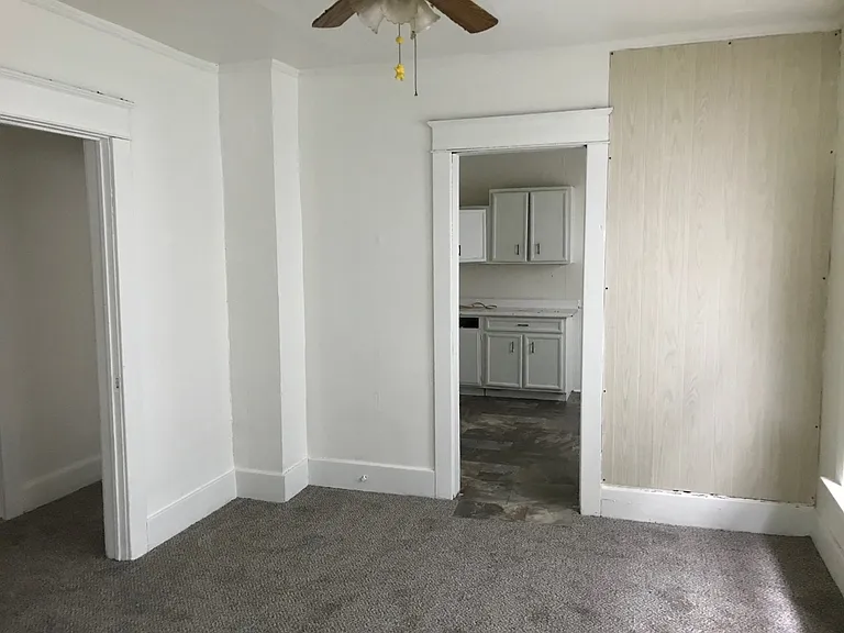 219 Chestnut St #1 — Photo 3