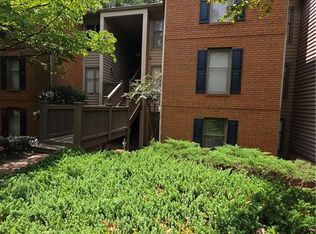 904 Garden Ct, Sandy Springs, GA 30328
