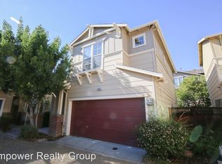 10975 Moonlight Ct, Oakland, CA