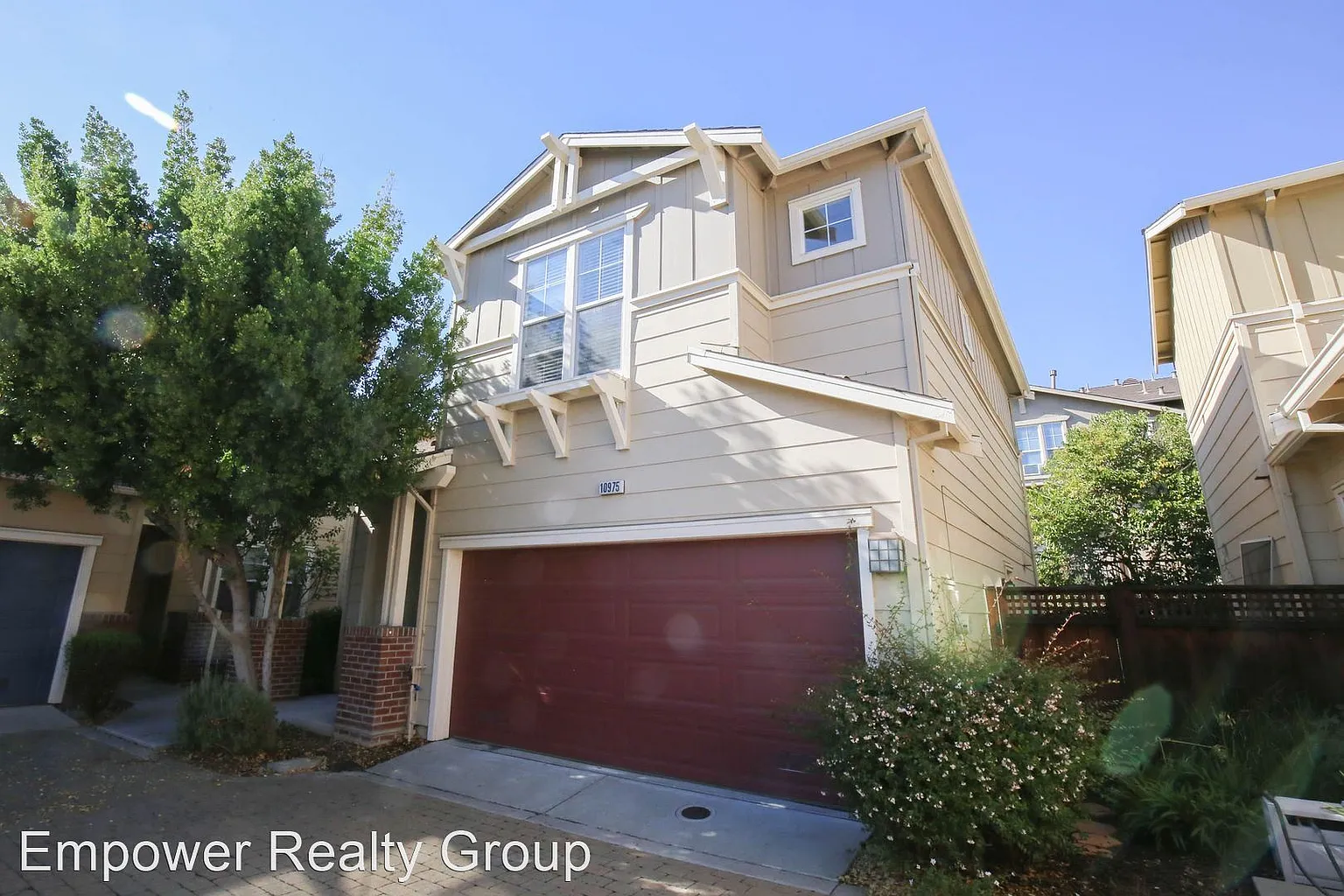 10975 Moonlight Ct photo 1