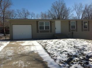 311 Geronimo Dr, Independence, MO 64056