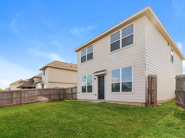 1003 Harper Ln — Photo 5