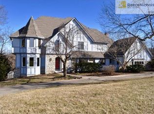 15625 Overbrook Ln, Overland Park, KS 66224