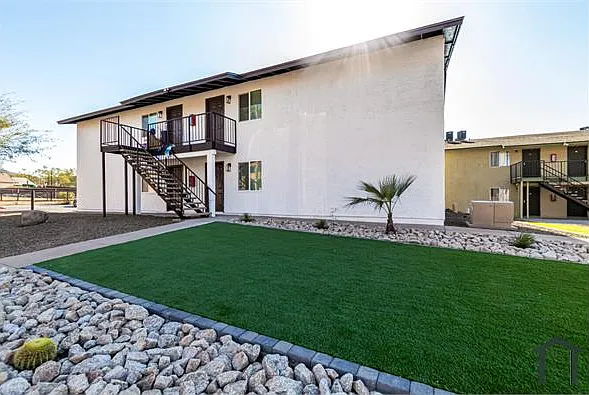 1801 W Cholla St #206 — Photo 8